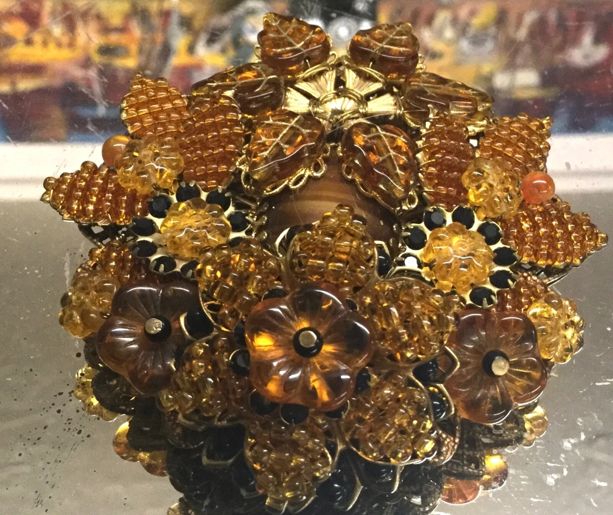 Vintage Stanley Hagler Ian St. Gielar Amber Floral Bouquet