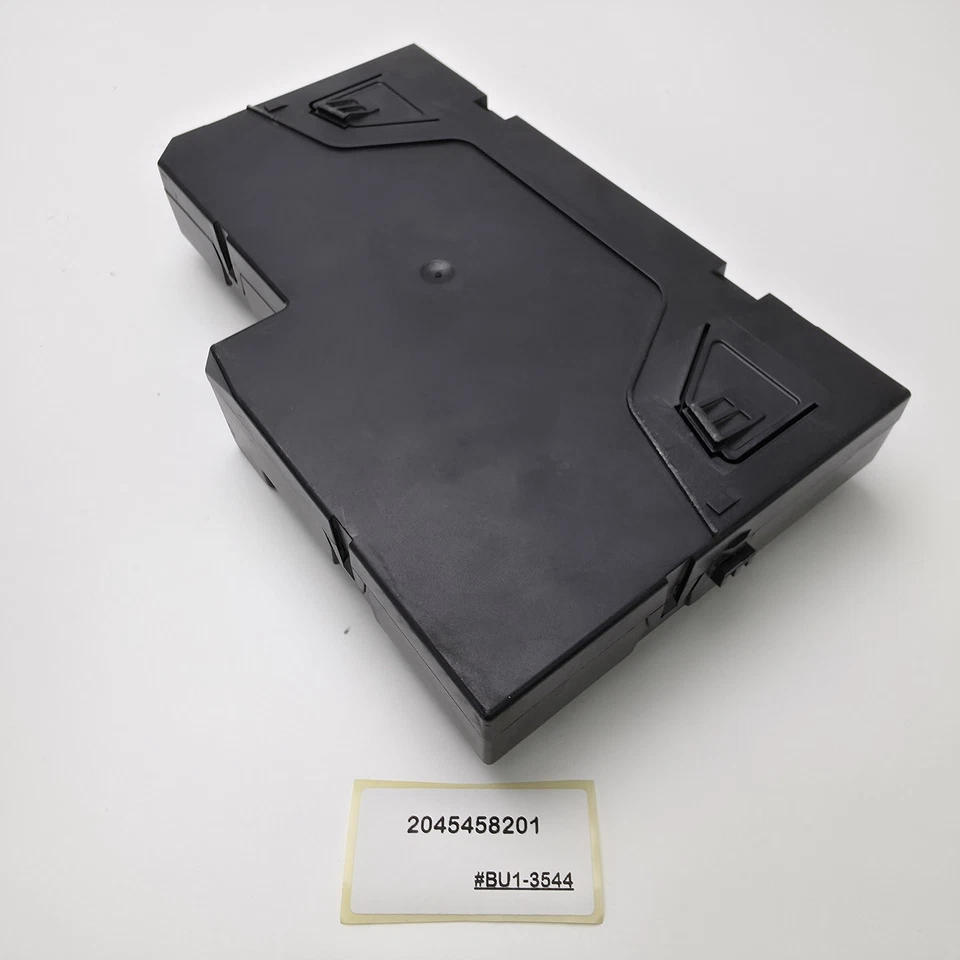 2008-2011 Mercedes-Benz C63 AMG Rear SAM Module Fuse Box Relay 2045458201 - Image 4 of 4