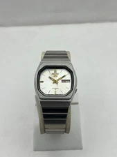 Vintage Seiko 5 7009-535A Automatic 17 Jewels Octagon White/Gold Men’s Watch JPN