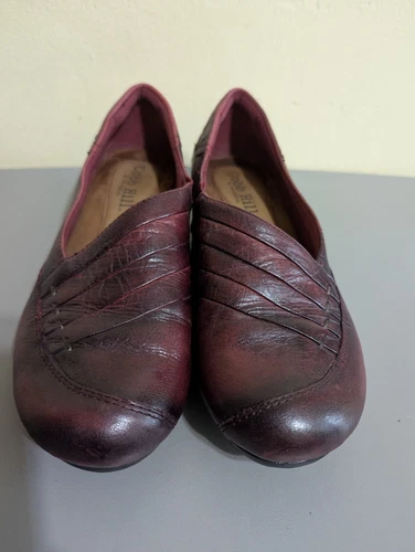 Mocassini Paulette Cobb Hill by New Balance da donna taglia 8M rosso.