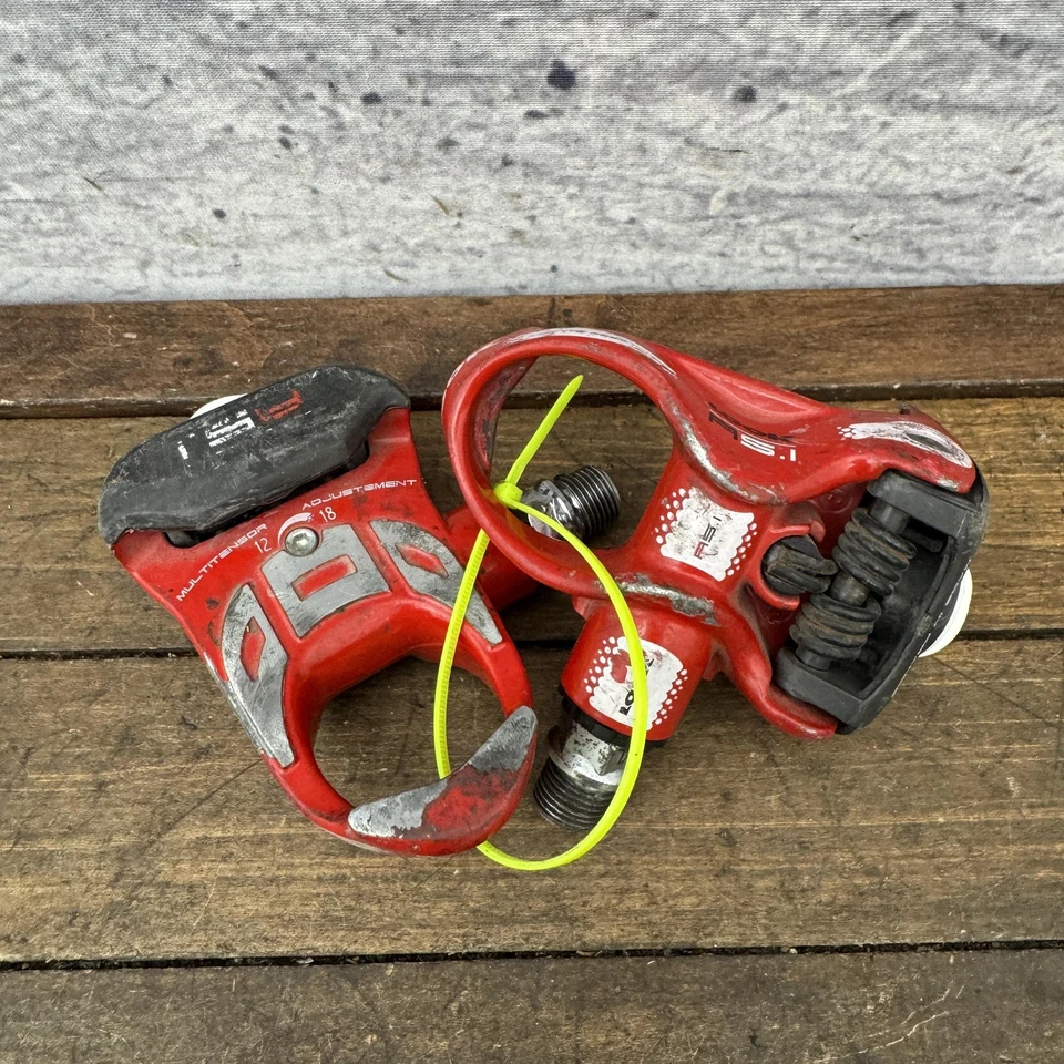 Pedales de bicicleta de carretera Look P5.1 par rojo multitensión hechos en Francia Foto 4 de 4