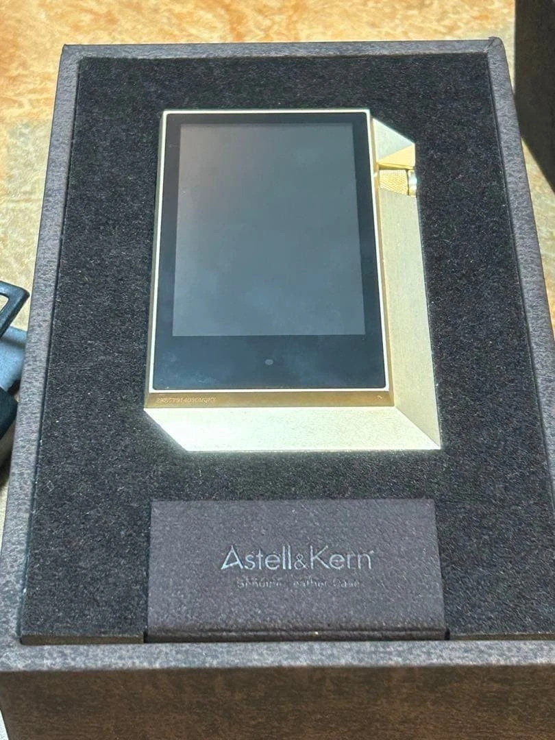 希少　i Astell&Kern AK240 256GB ガンメタル Astell&Kern AK240｜Astell&Kern