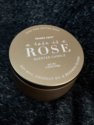 Trader Joe s ROSE Scented Candle Seasonal LIMITED EDITION 5oz Floral Fan Fave