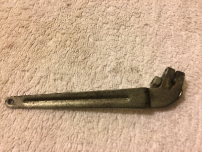 #ad Briggs and Stratton Governor Lever Assembly 492349 $2.99