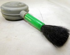 UN Lens Cleaning Brush Accessory vintage