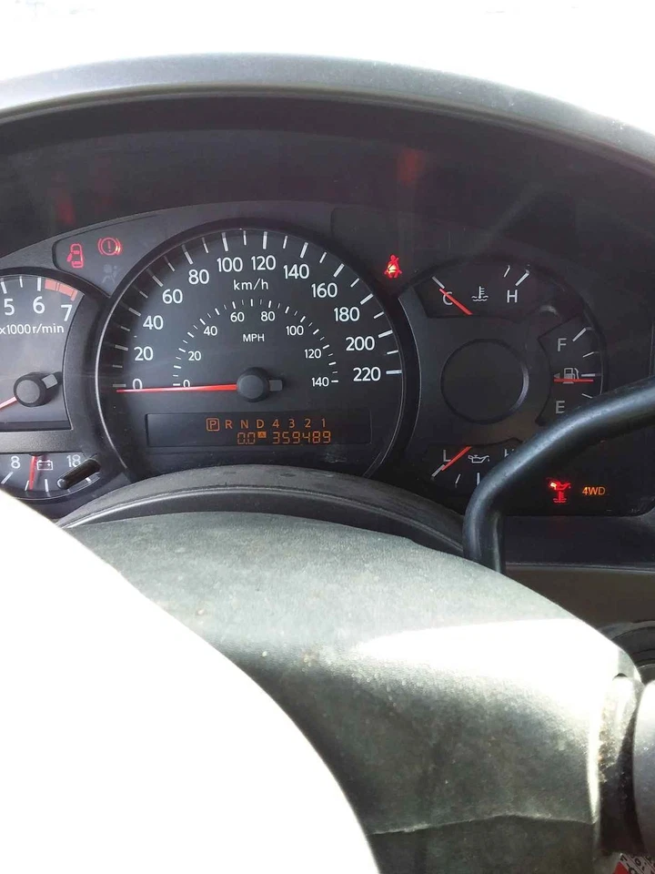 Used Air Cleaner Assembly fits: 2007 Nissan Titan Grade A - Image 3 of 4