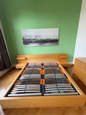 Schlafzimmermöbel / Bettgestell mit 2 Nachtschränkchen und 2 Kommoden  von MALM 