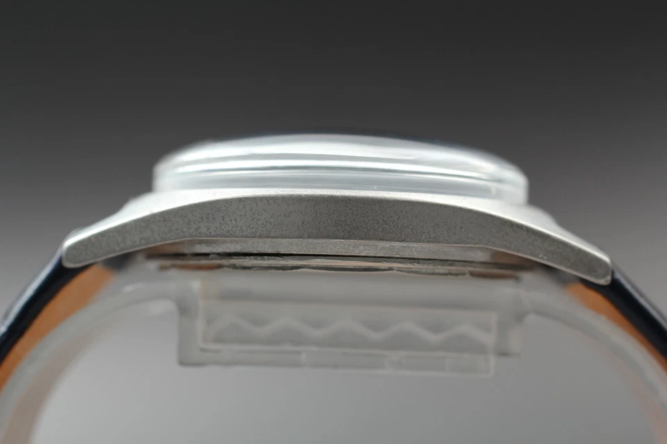 Reloj para hombre Omega Dirty Dozen manual militar 36 mm raro de la década de 1940 [casi como nuevo] Foto 4 de 4