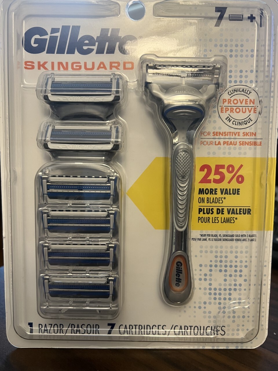 Gillette Skinguard 7 Refill Cartridges plus 1 Razor Blade Handle ...