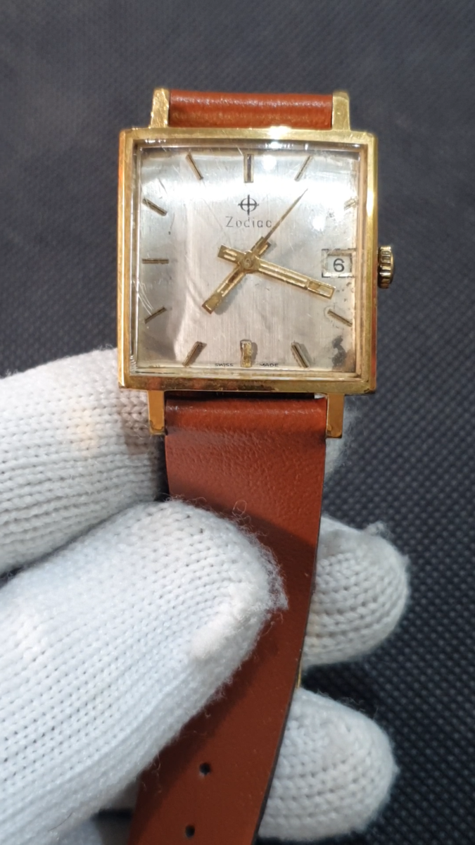 Vintage Zodiac LTD 68 Swiss 17 Jewels Plaque G 20 Rectangle Watch
