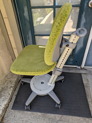 Moll Maximo Forte Ergonomic Adjustable Desk/Office Chair