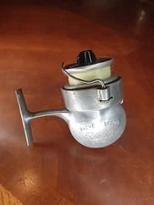 Bache Brown "SPINSTER" Working Half Bail Reel - The Lionel Corp. c