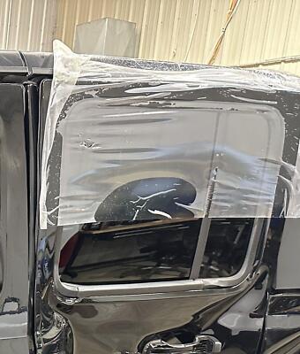 2020-2022 JEEP GLADIATOR LEFT DRIVER REAR DOOR GLASS WINDOW PRIVACY