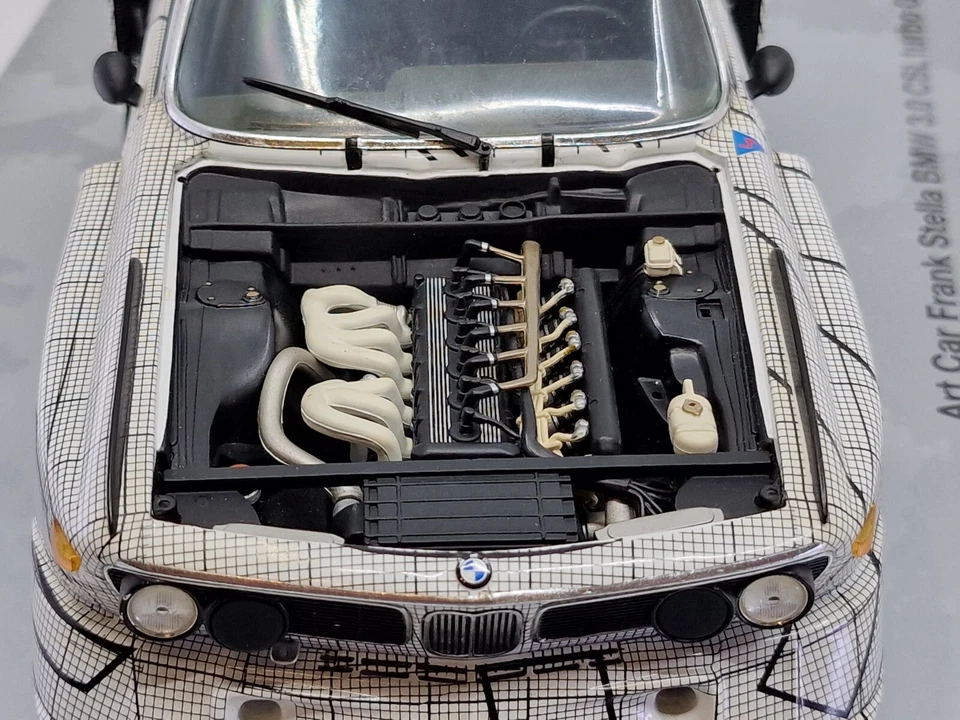 MINICHAMPS BMW 3.0 CSL TURBO de FRANK STELLA - BMW ART CAR - CAJA ORIGINAL - 1:18 Foto 4 de 4