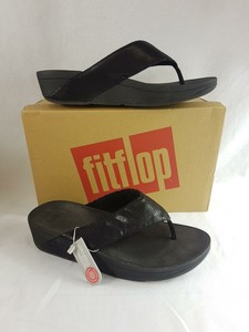 fitflop swoop toe thong
