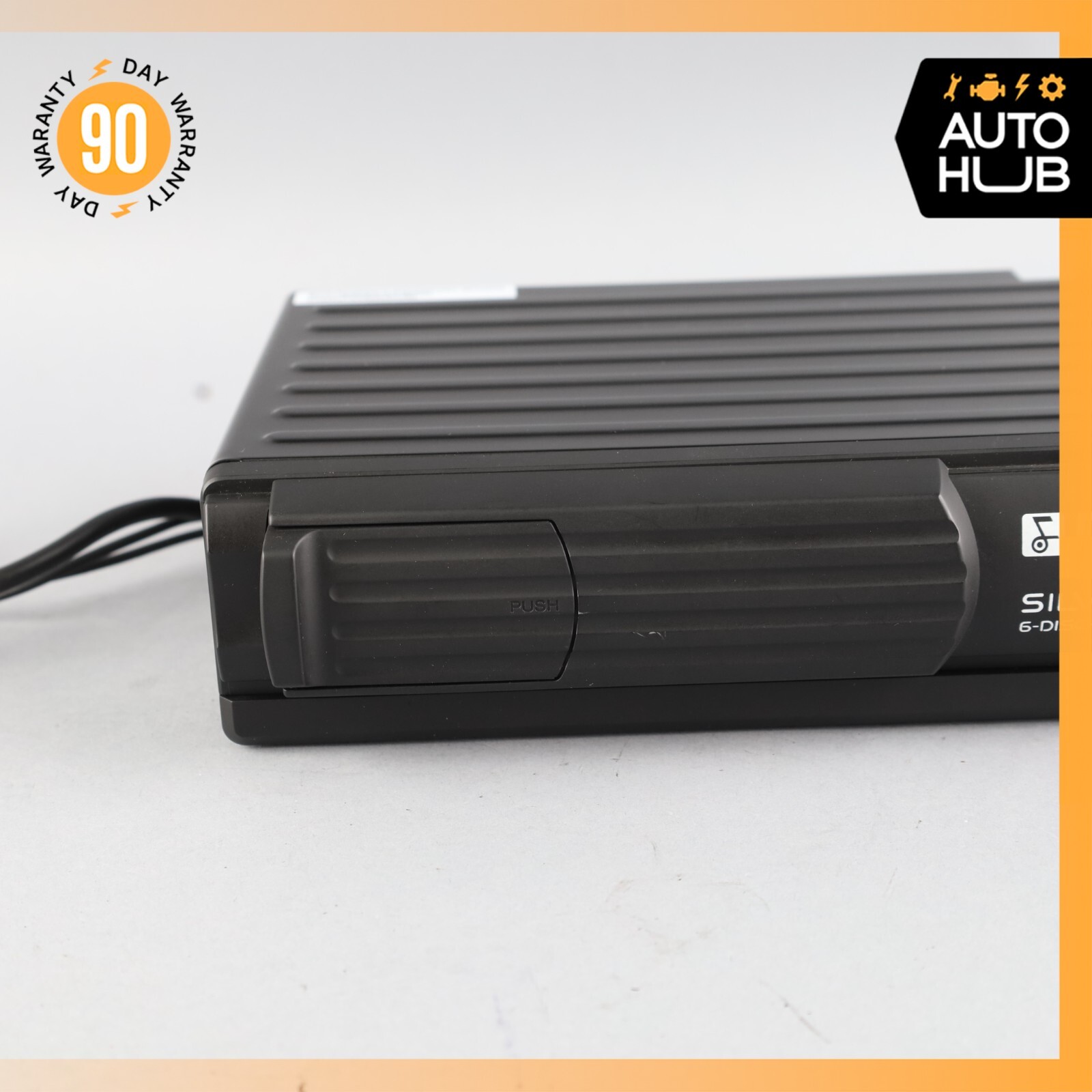 05-07 Maserati GranSport M138 CD Changer 6 Disk Player Becker 020652 OEM 46k