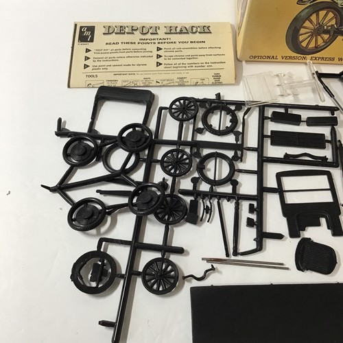 AMT, 1923, Depot Hack, Parts Model . Scale 1/25 - Picture 3 of 7