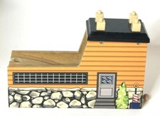 Toys R Us Imaginarium Thomas Wooden Railroad Descending/Ascending 8.5 Tunnel