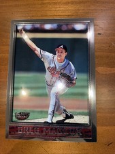 OS808 1998 TOPPS SUPER CHROME GREG MADDUX #19