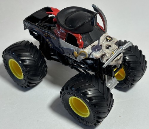Monster Jam Pirate's Curse Monster Truck 1:64 Scale Spin Master USED Diecast