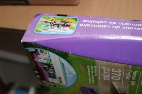 Lego (41125) Friends,  Horse Vet Trailor, New in factory sealed Box