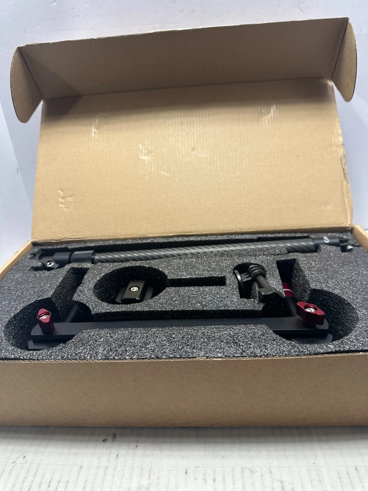 NEEWER CA136 Triple Suction Cup Extension Pole Car Mount Kit - Image 2 of 4