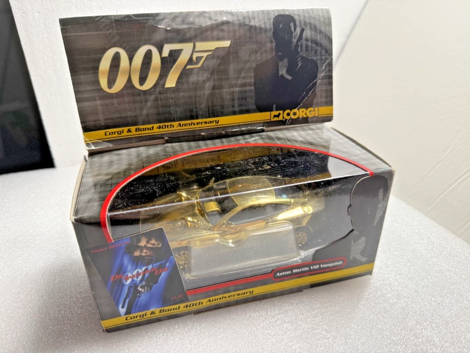 Aston Martin V12 Vanquish GOLD James Bond 007 du Film Die Another Day Corgi - Photo 2/4