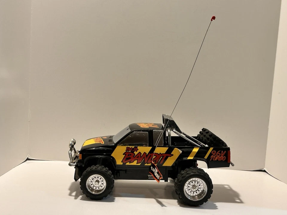 TYCO RC 9.6V Turbo Baja Bandit Truck with Remote, Battery, Instructions UNTESTED - Image 3 of 4