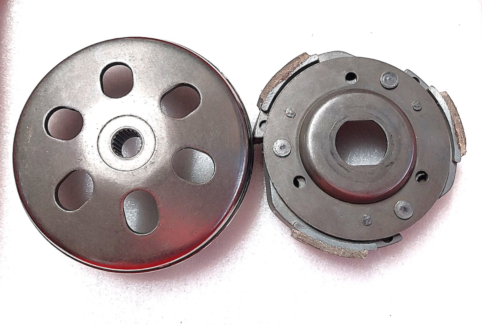 Embrayage et cloche 125mm pour Honda SH éliminant les bruits au démarrage