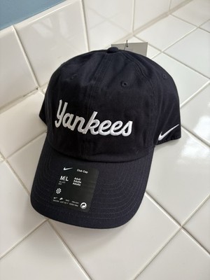 NWT Nike New York Yankees NY Adult Mens Club Cap Baseball Hat Navy White M/L $30