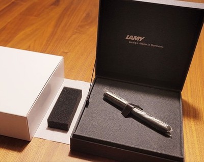 Lamy Dialog 3 Mattschwarz EF Füllfederhalter L74BK