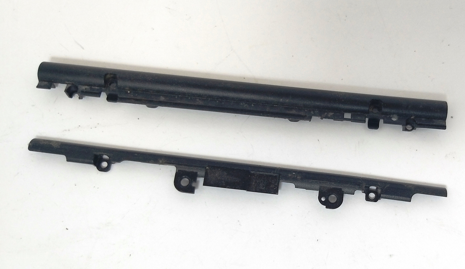 plasturgie caches charnières DROITE hinge cover HP Pavilion G6-2000 (G6-2331sf