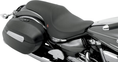 Z1R Predator Seat Front 14 1/2'' Smooth Yamaha XV 1900 Roadliner Stratoliner