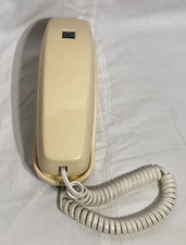 Vtg ITT Trimline Corded Push Button Single Line Tabletop Phone 2300 White Spain