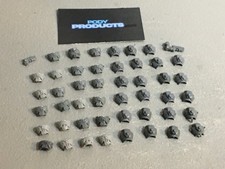 A35899 WARHAMMER 40K SPACE MARINES BITS LOT CHEST FRONT BACK PLASMA GW