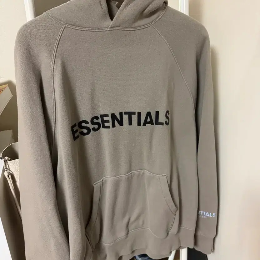 Essentials Hoodie Basic Sweatshirt - image 1