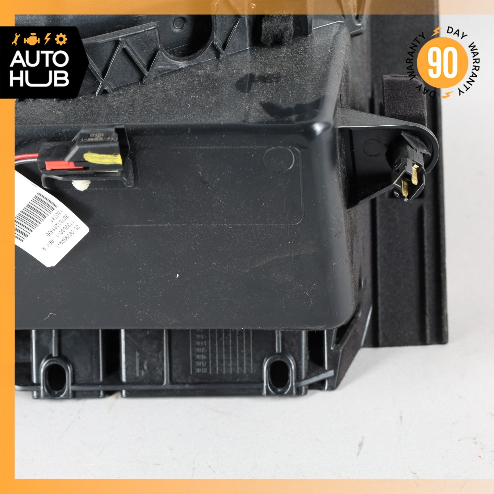 14-17 Maserati Quattroporte M156 GTS Dashboard Dash Glove Box Glovebox OEM
