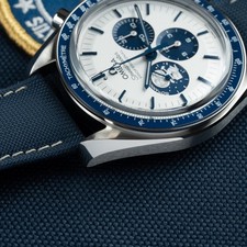 OMEGA Speedmaster Anniversary 310.32.42.50.02.001 Silver Snoopy Chrono 42mm B&P 3