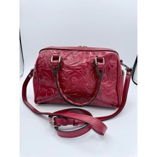 Borsa a tracolla Patricia Nash in pelle lavorata con mirtillo rosso
