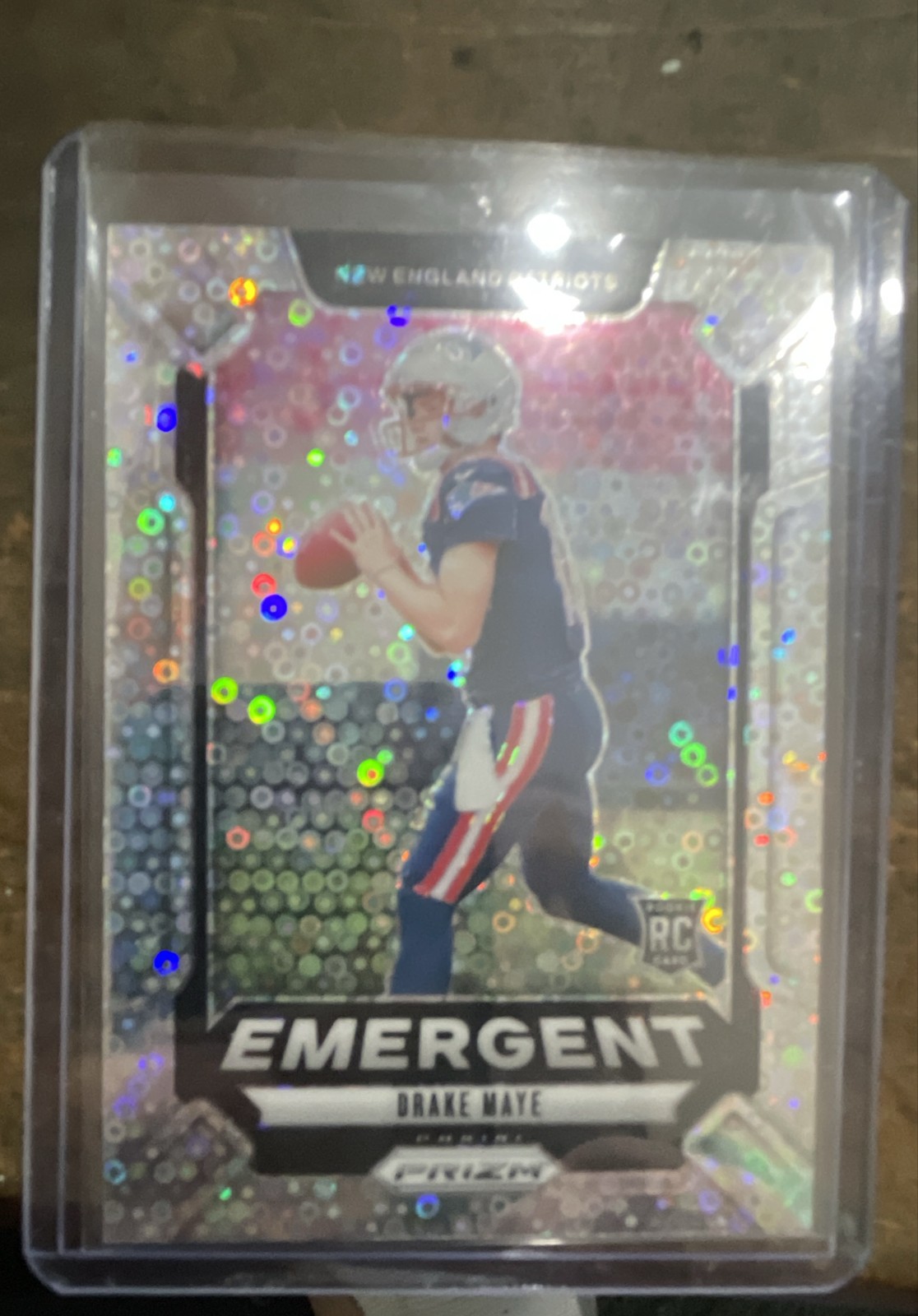 2024 Panini Prizm - Emergent Drake Maye #4 No Huddle Prizm (RC)