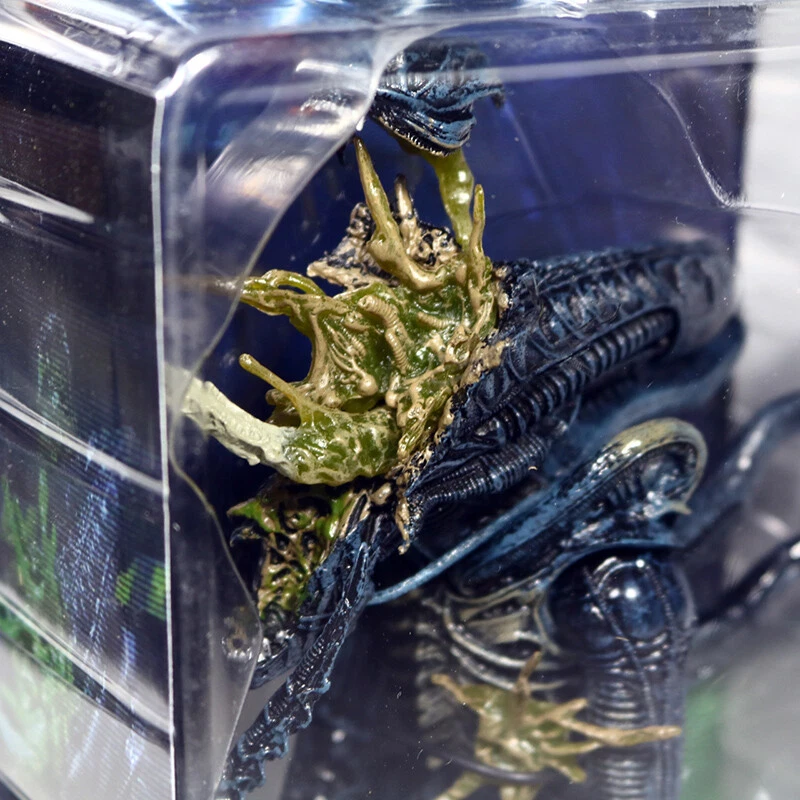 (未使用･未開封品)NECA - Aliens 7&quot; scale action figure - Series 12 Xenomorph Warrior Blue (Battle Damaged) NECA - Aliens 7