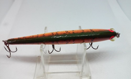Vtg Bomber Long A Bream 15A 4.5" Screwtail Jerkbait/stickbait fishing Lure NOS - Picture 4 of 7