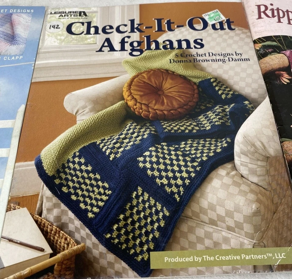 Leisure Arts Rippling Effects Fresh Check It Out  Afghan Crochet 3 Booklet Lot  - Image 3 of 4