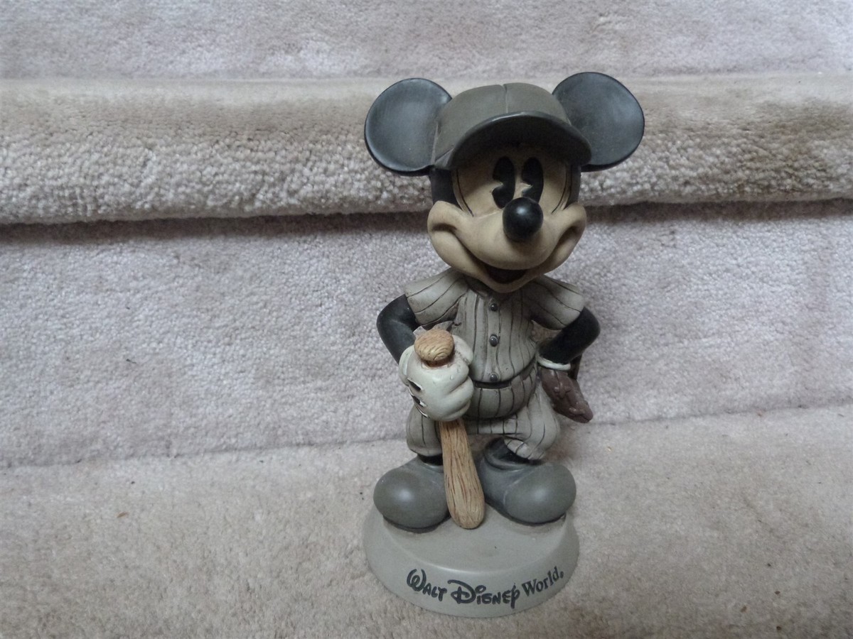 Walt Disney World Mickey Mouse Baseball Player Bobblehead - Bobble