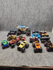 HOT WHEELS MONSTER TRUCK and other trucks LOT of 16 1:64
