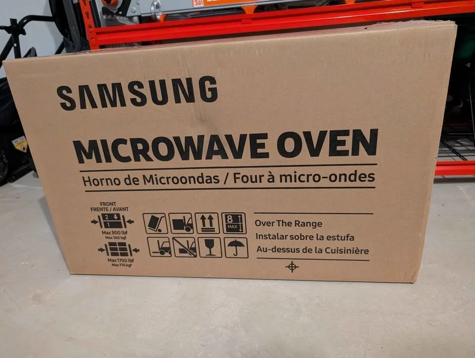 Samsung ME21DG6300SRAA Microwave 2.1 cu ft OTR stainless steel New sealed with w - Image 3 of 4