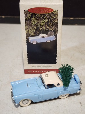 1993 Hallmark Ornament 1956 FORD THUNDERBIRD in box