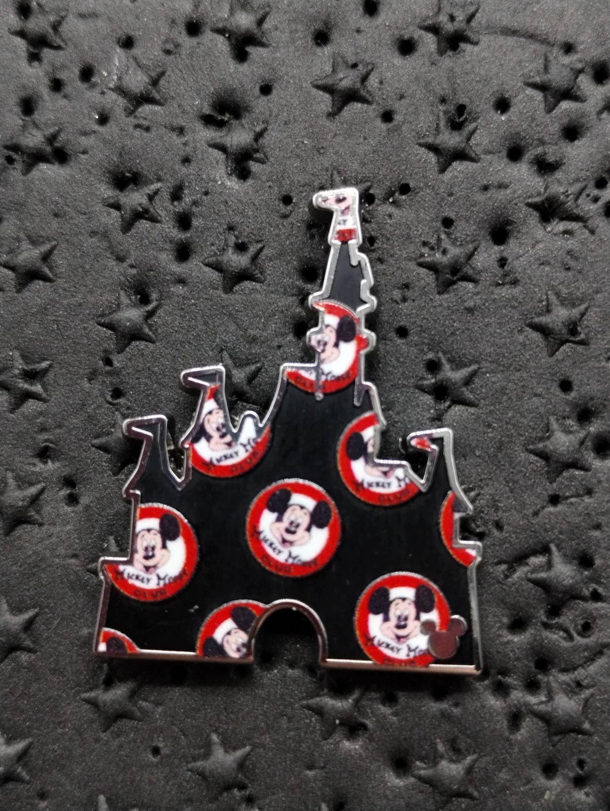 2025 Disney Wave B Hidden Mickey WDW Mickey Mouse Clubhouse Castle Trading Pin