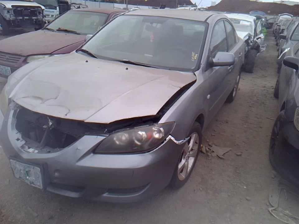 MAZDA 3   2006 Door Handle Interior 30021442 Foto 3 de 4