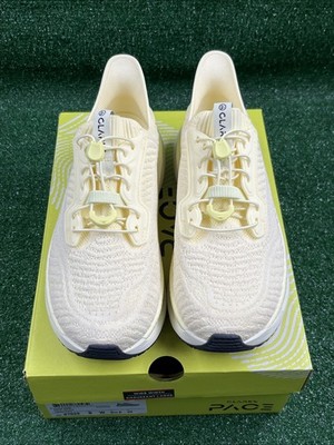 Clarks Women's Pace Rise Walking Shoes Pale Yellow Womens Size 8W New In Box